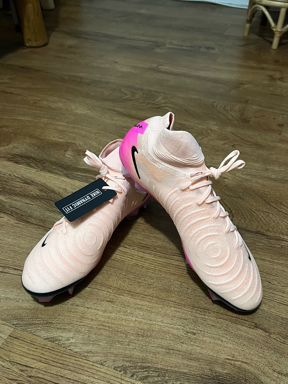 Nike Phantom Luna II Elite FG Soccer Cleats